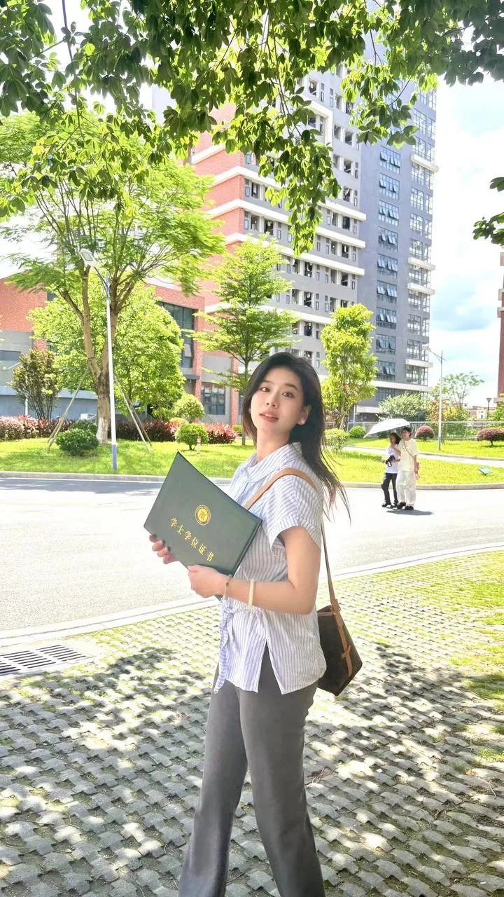 验证视频封面