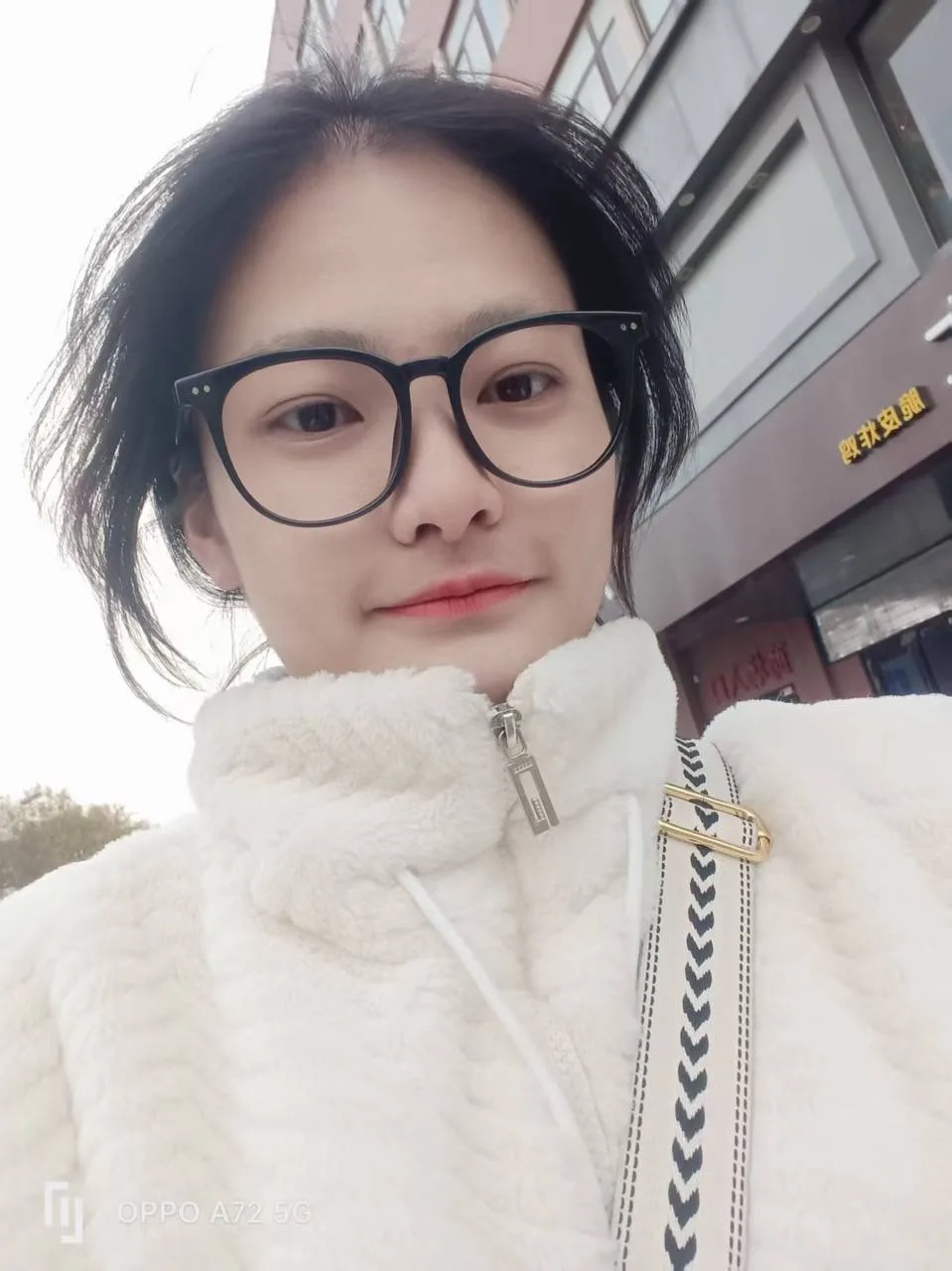 验证视频封面