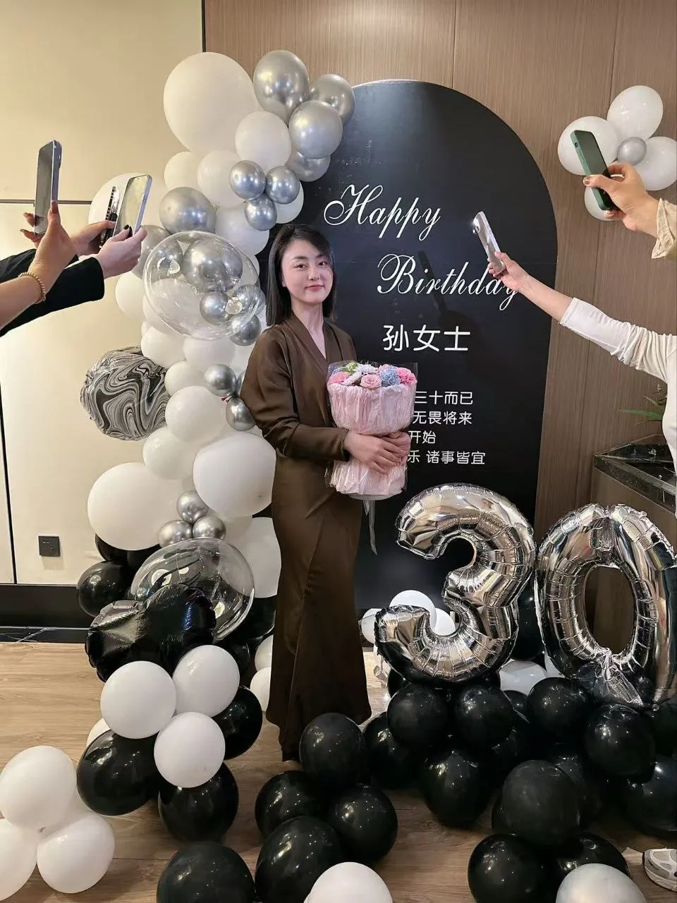 验证视频封面
