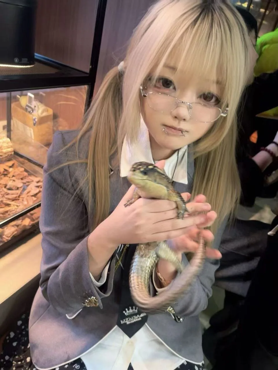 验证视频封面
