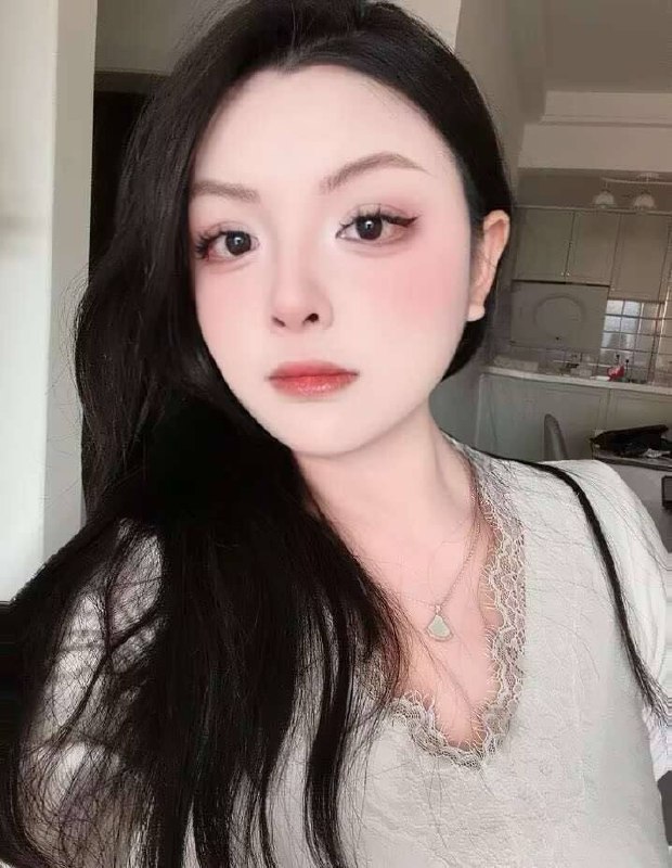 带刺的玫瑰