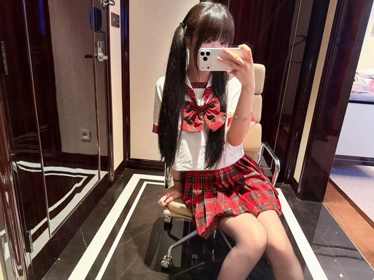 佳佳 果