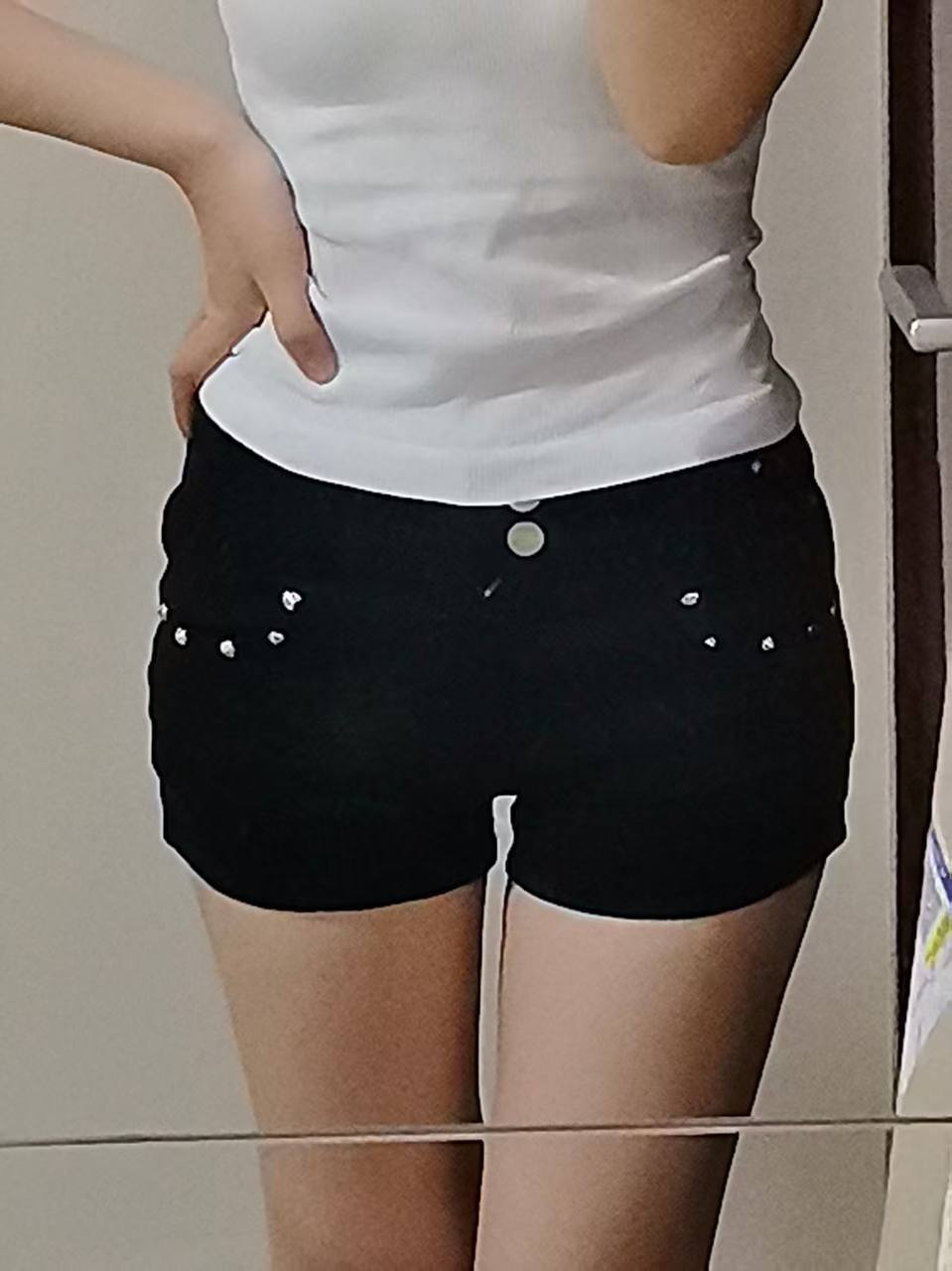 F163