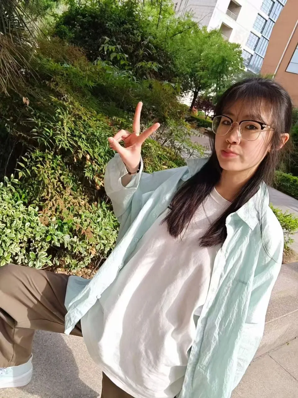 验证视频封面