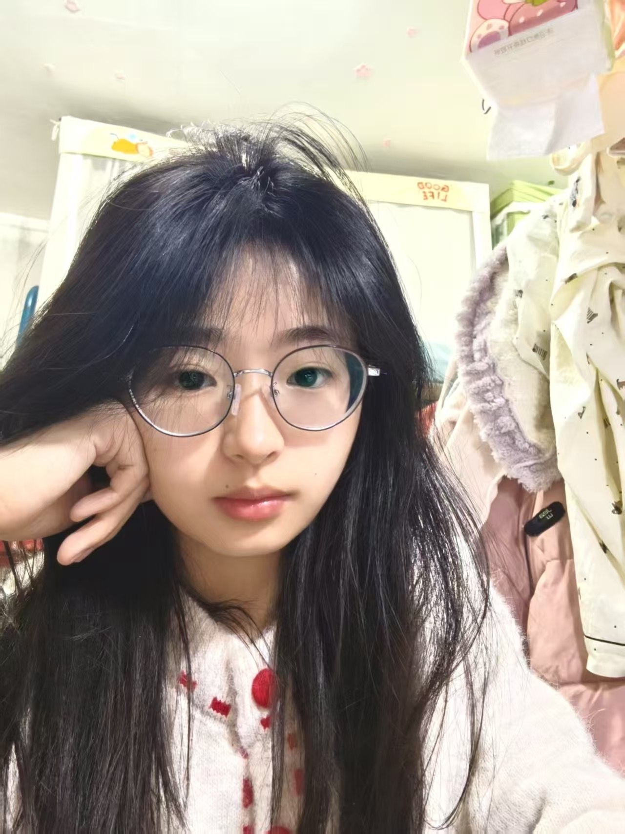 B044