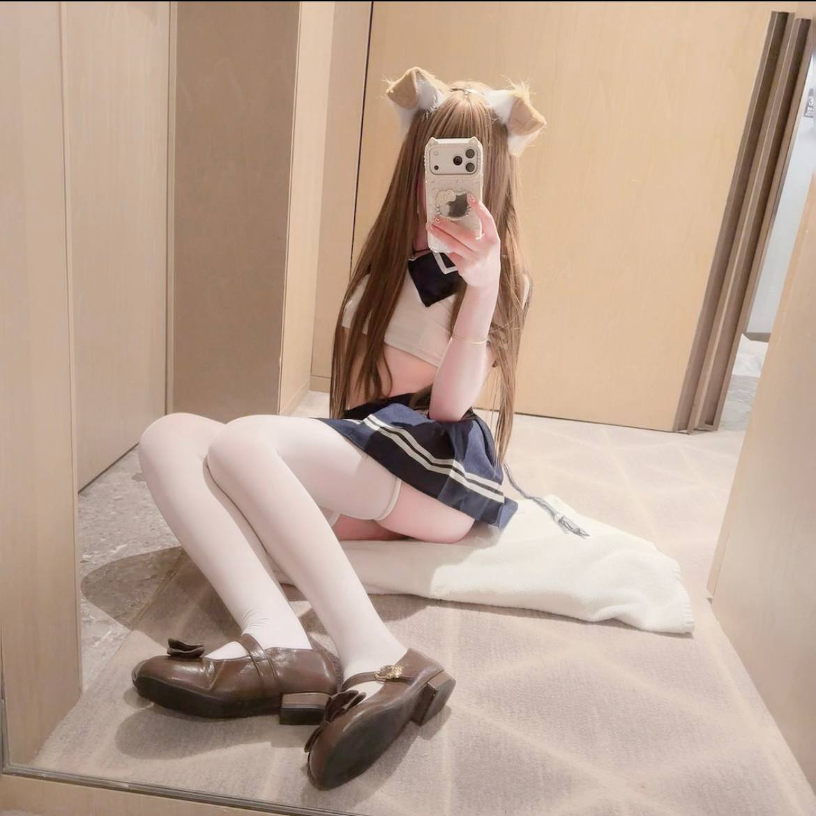 伊伊