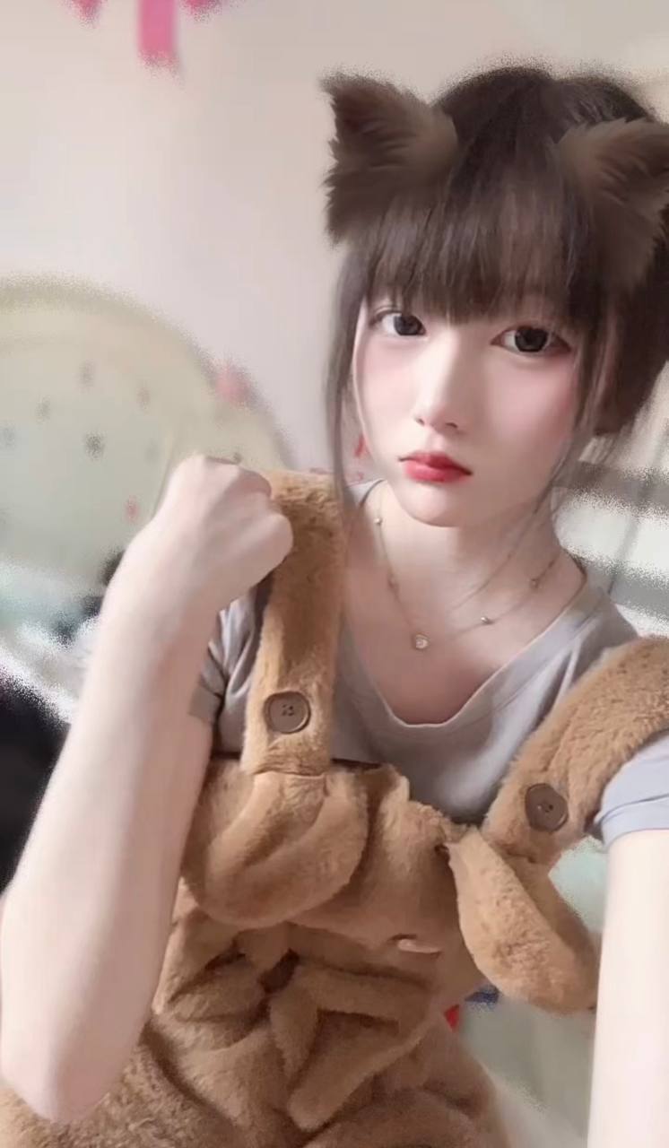 伊伊