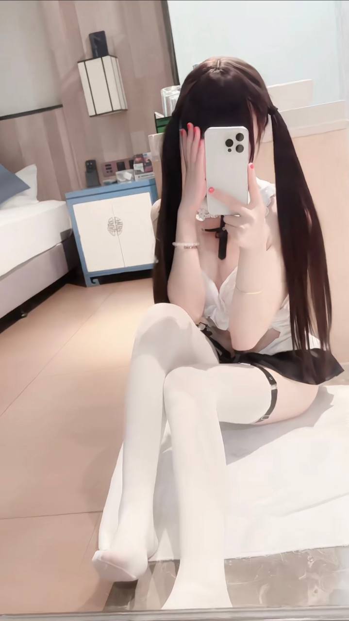 伊伊