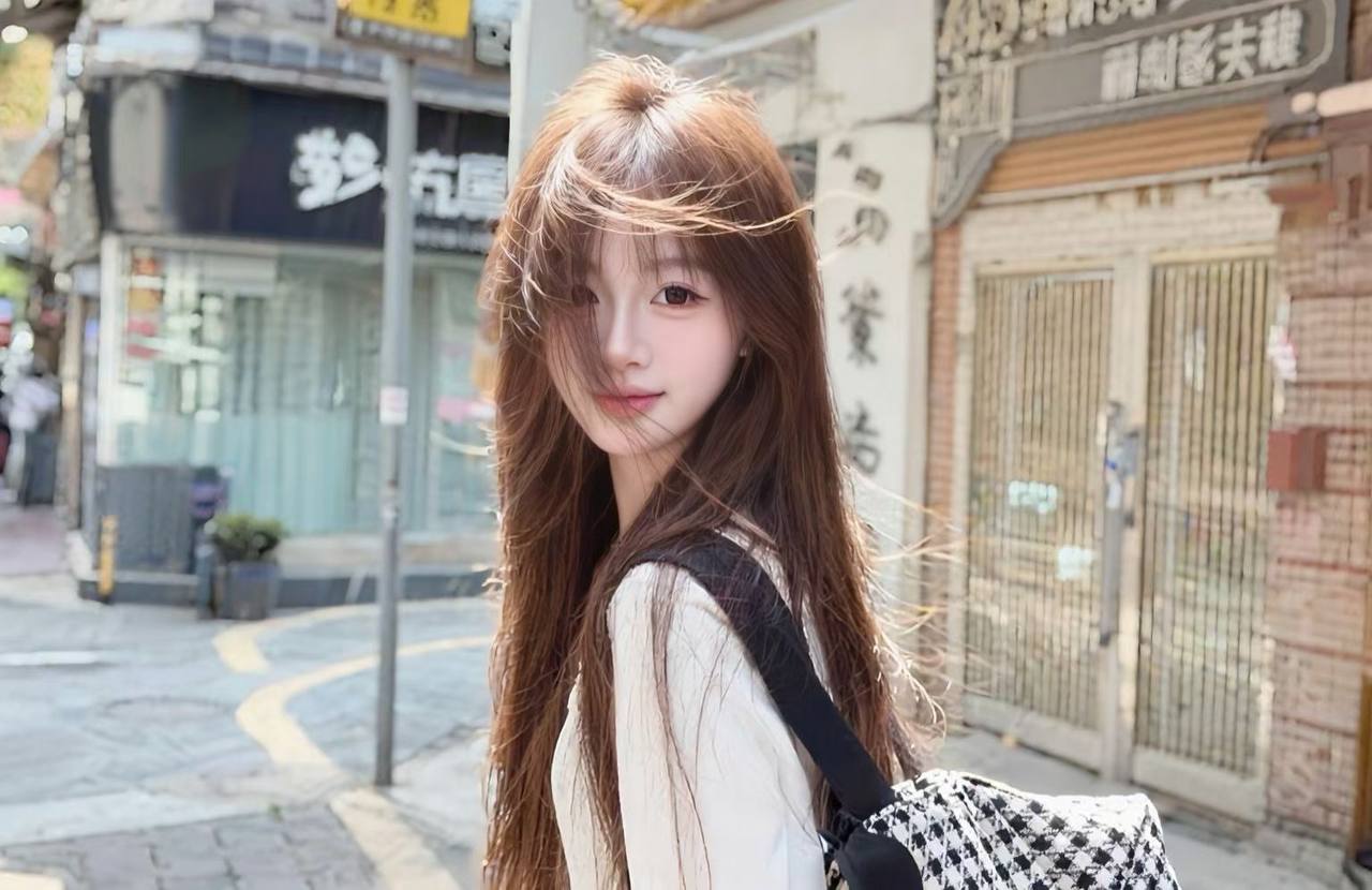 小伊