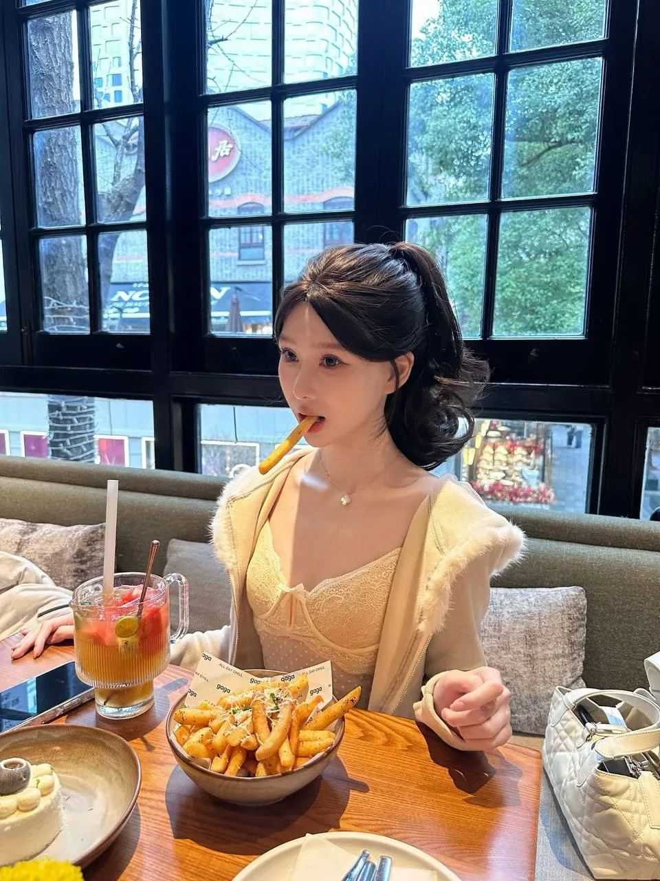 验证视频封面