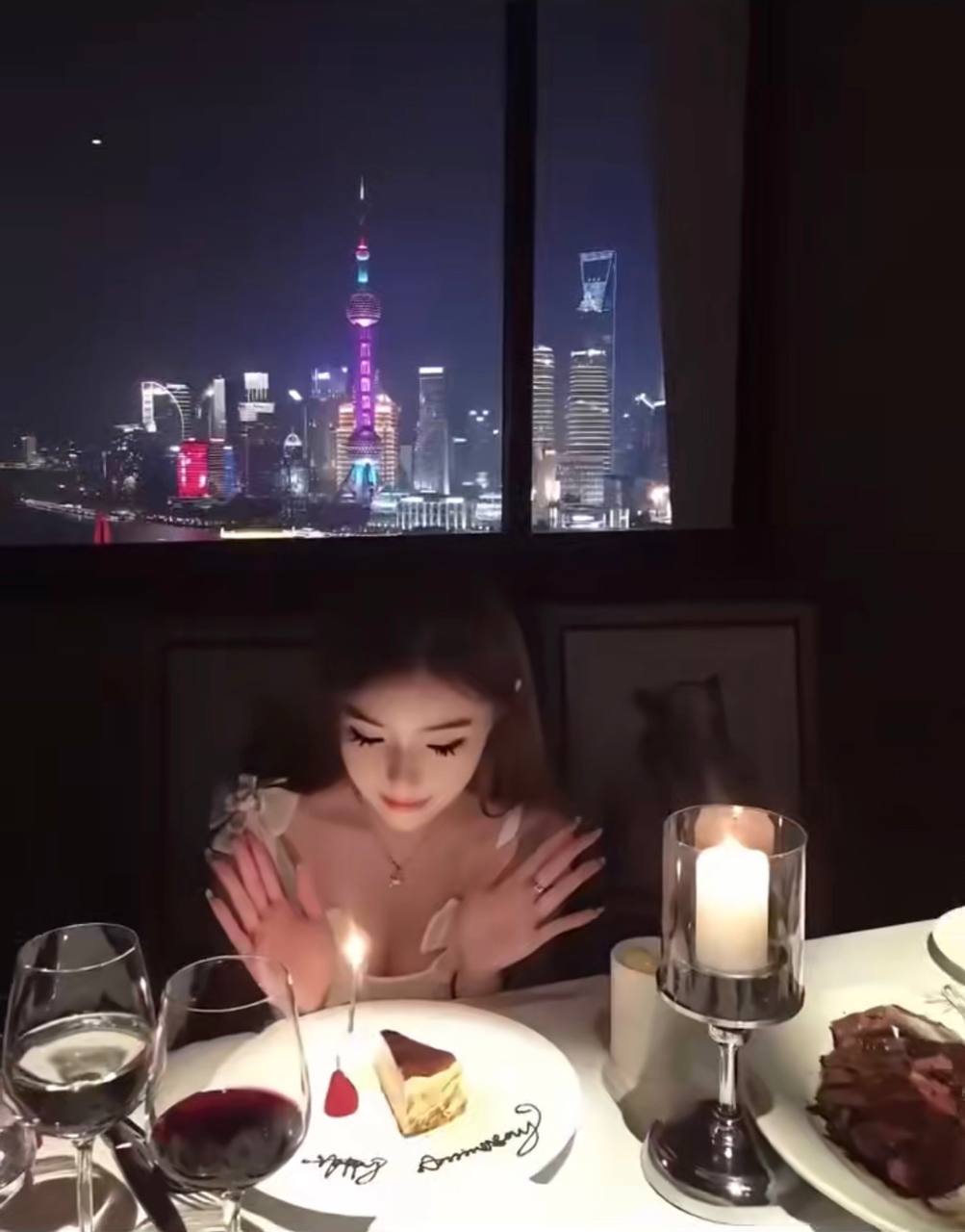 陈欣含
