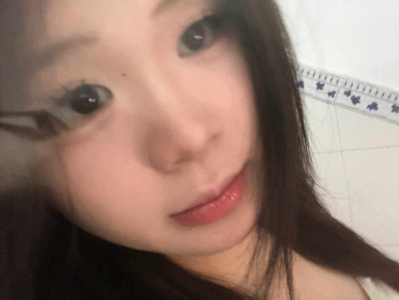 F223