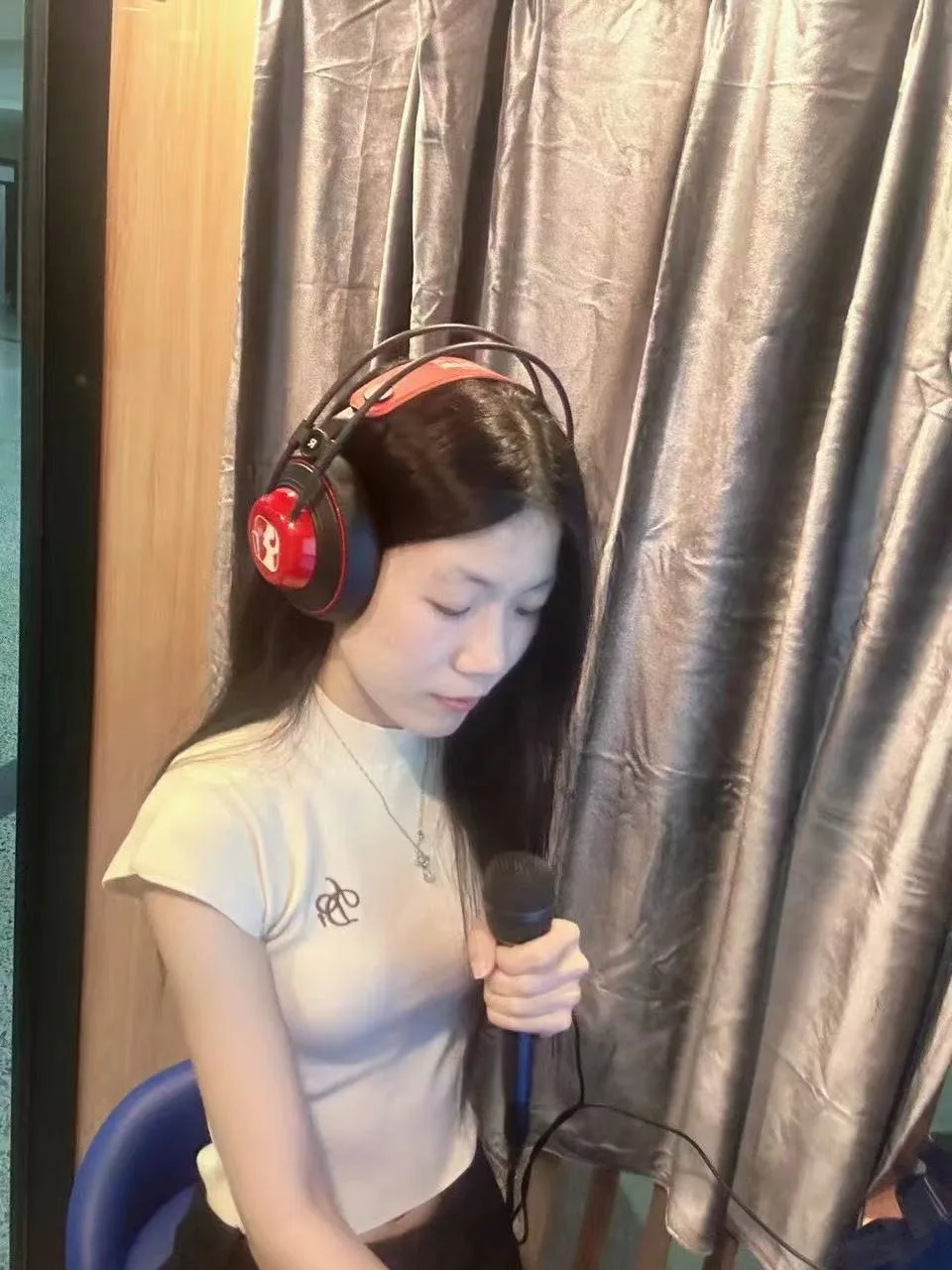 验证视频封面