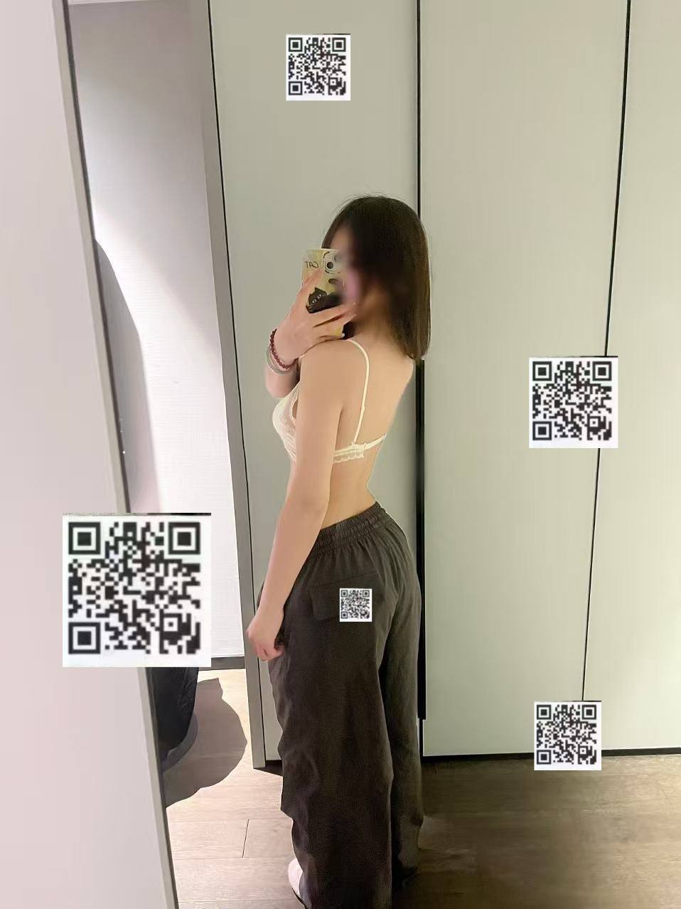 binli（刚下海可无t可m）