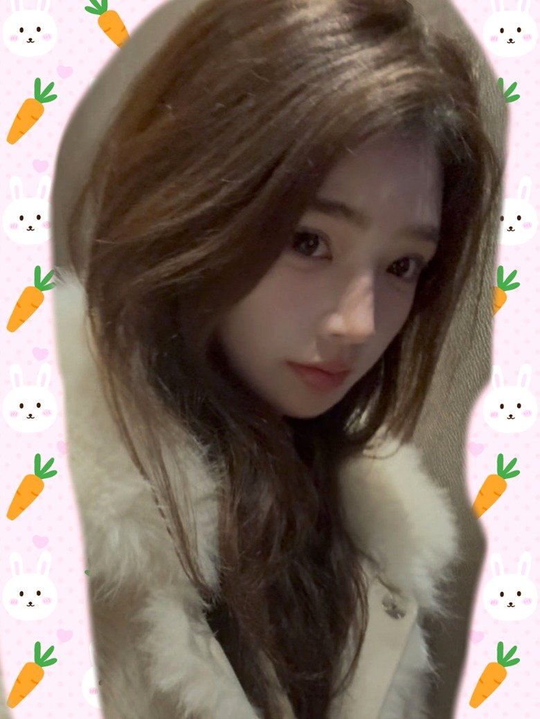 爱菲
