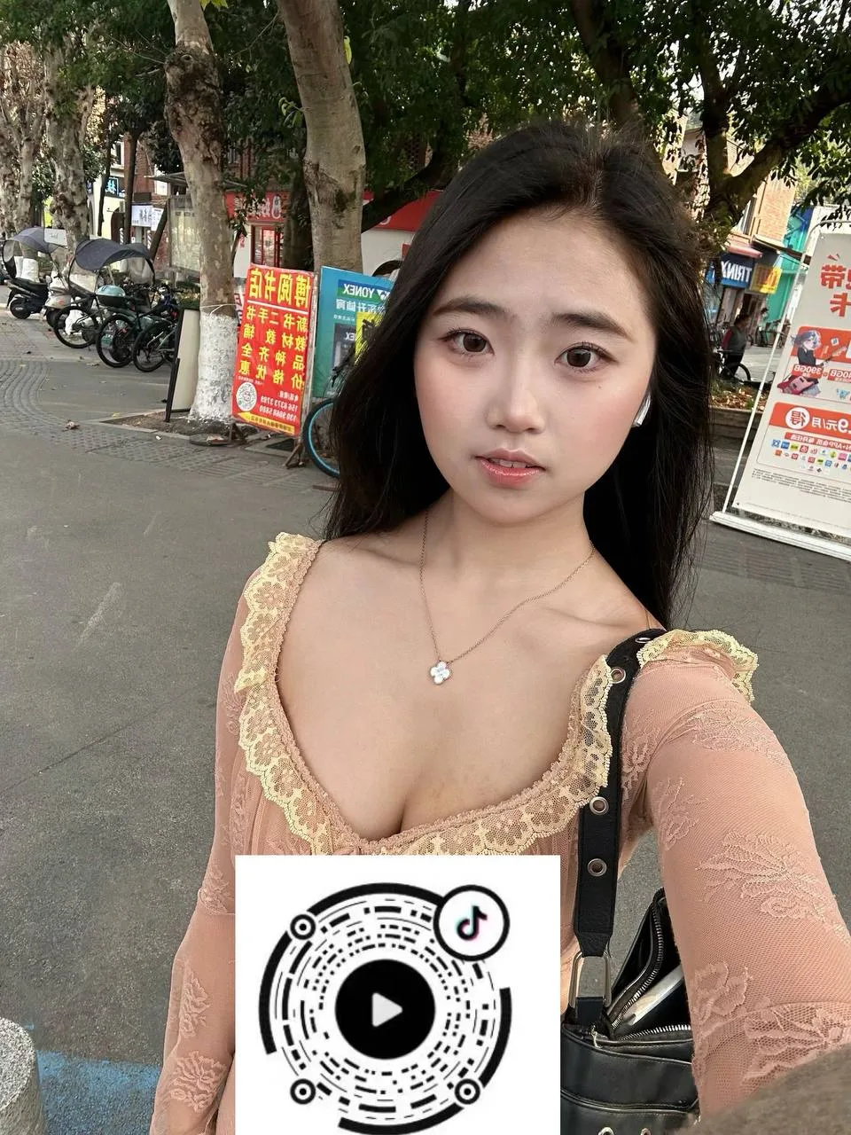 验证视频封面