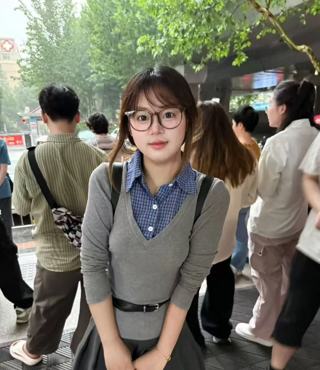 验证视频封面