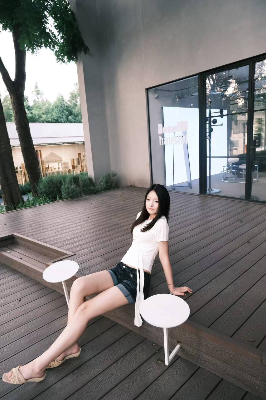 莉