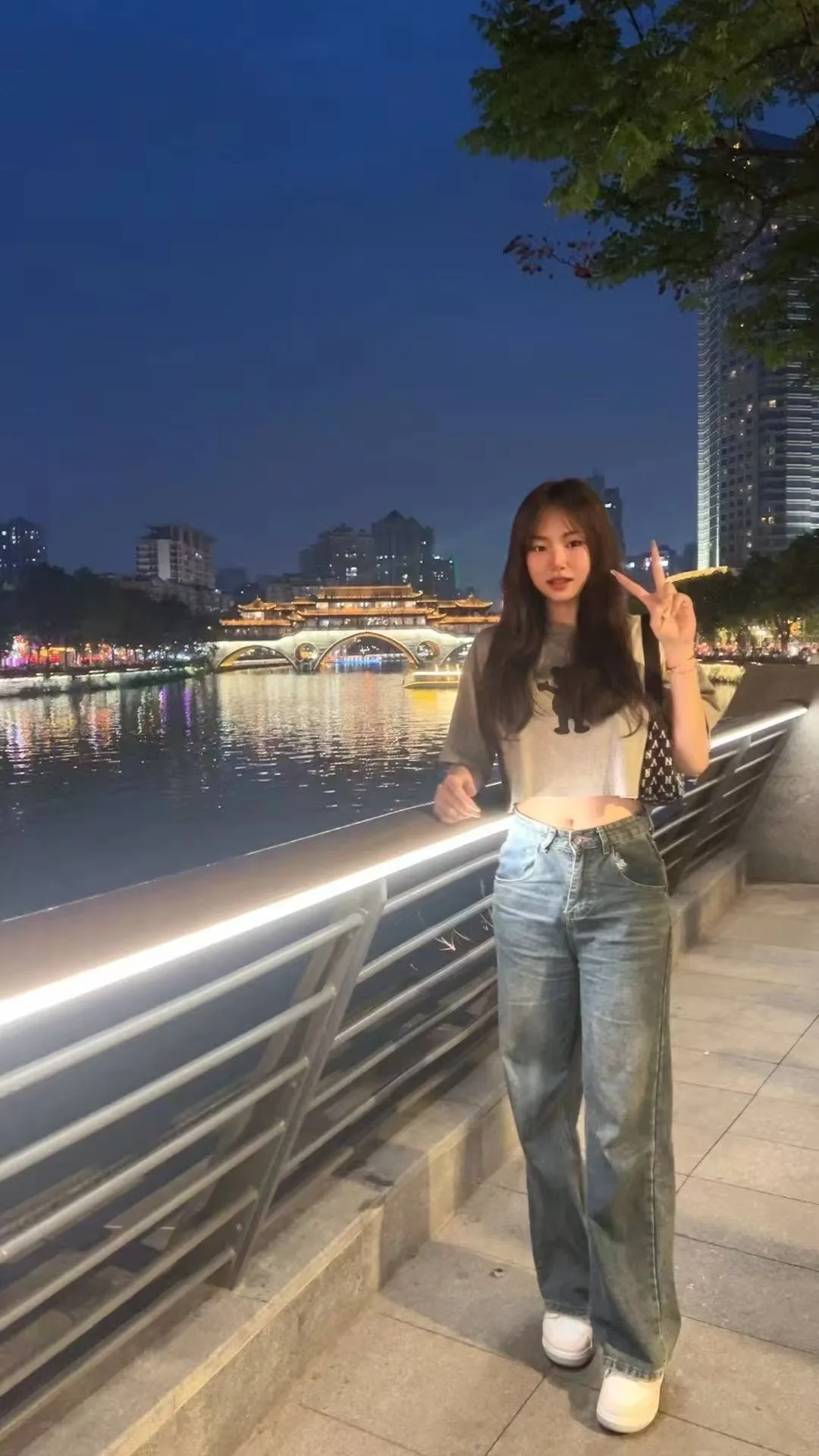 验证视频封面