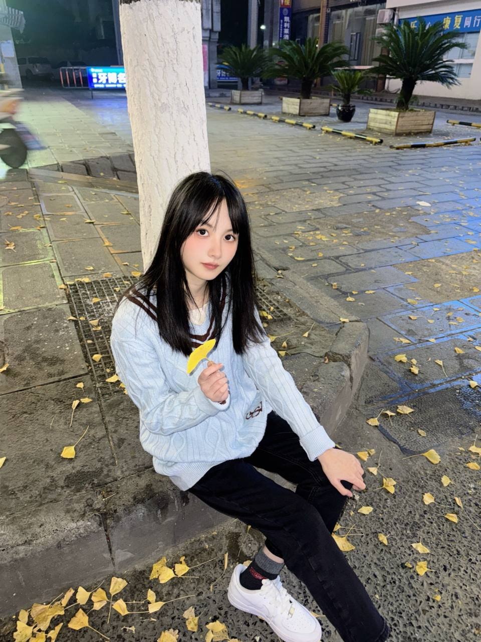 苗苗