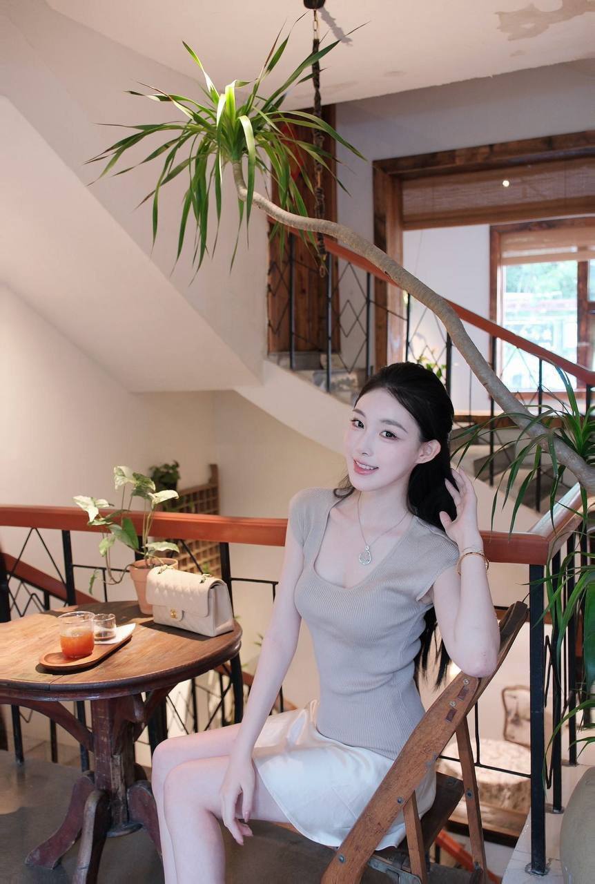 迪士尼💗💗广东顶美 深圳小明星 配合度高 哥哥说什么就是什么