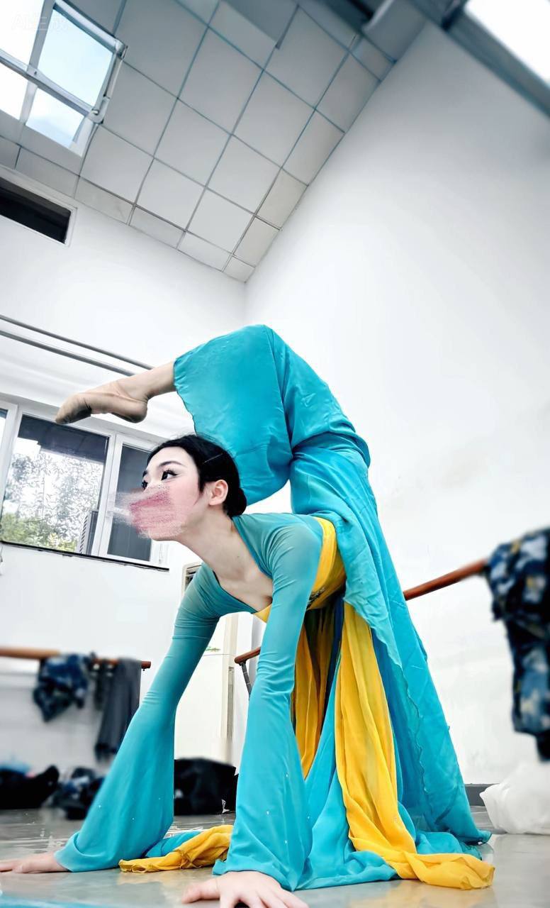 迪士尼💗💗广东顶美 深圳小明星 配合度高 哥哥说什么就是什么