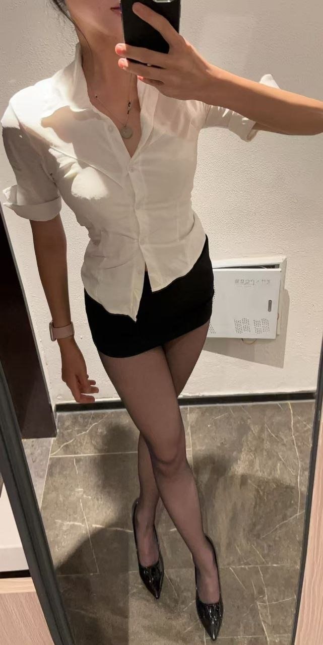 GD322 高学历 女S 身材好 性格好 筷子腿 反差 颜值高