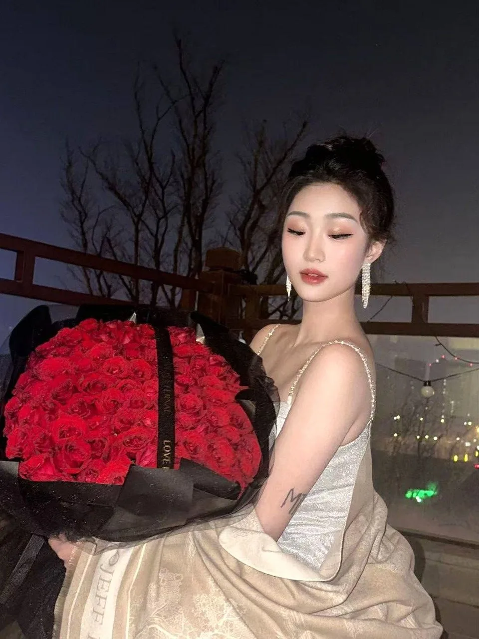 验证视频封面