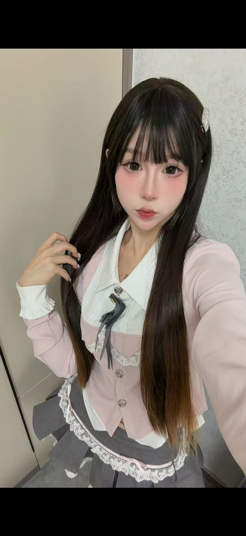 F011