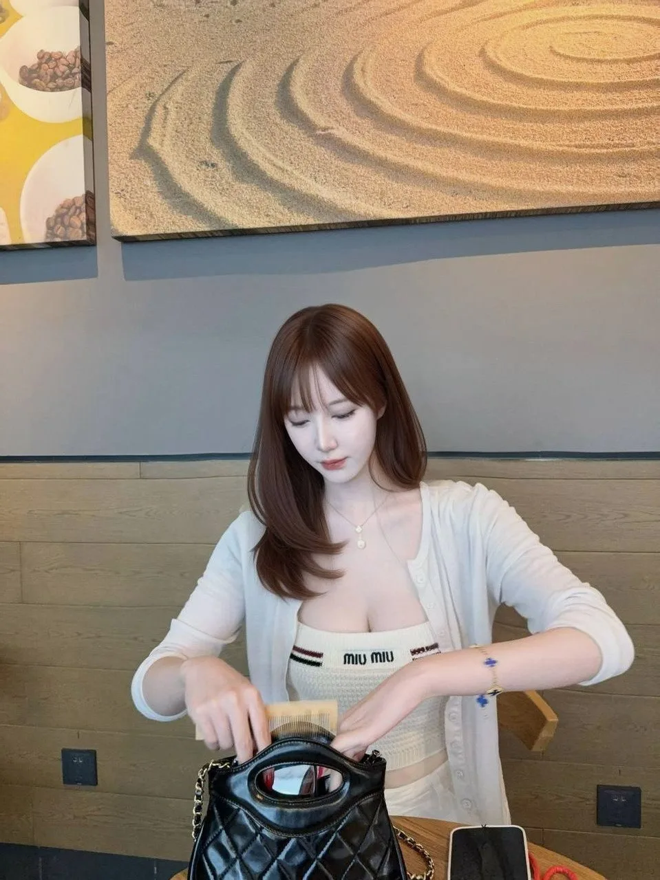 验证视频封面