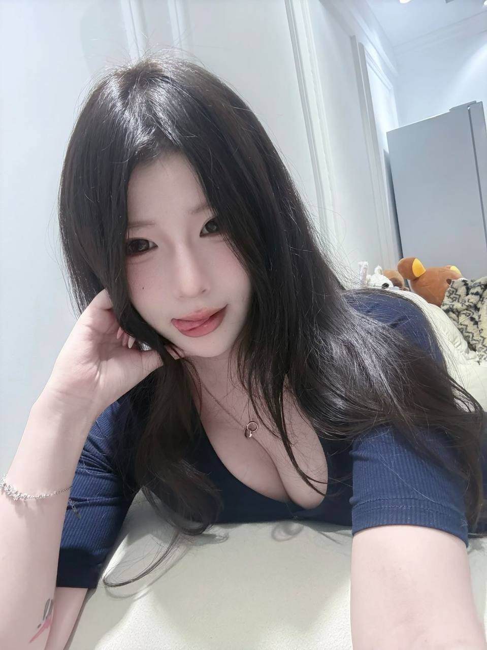 Caz044