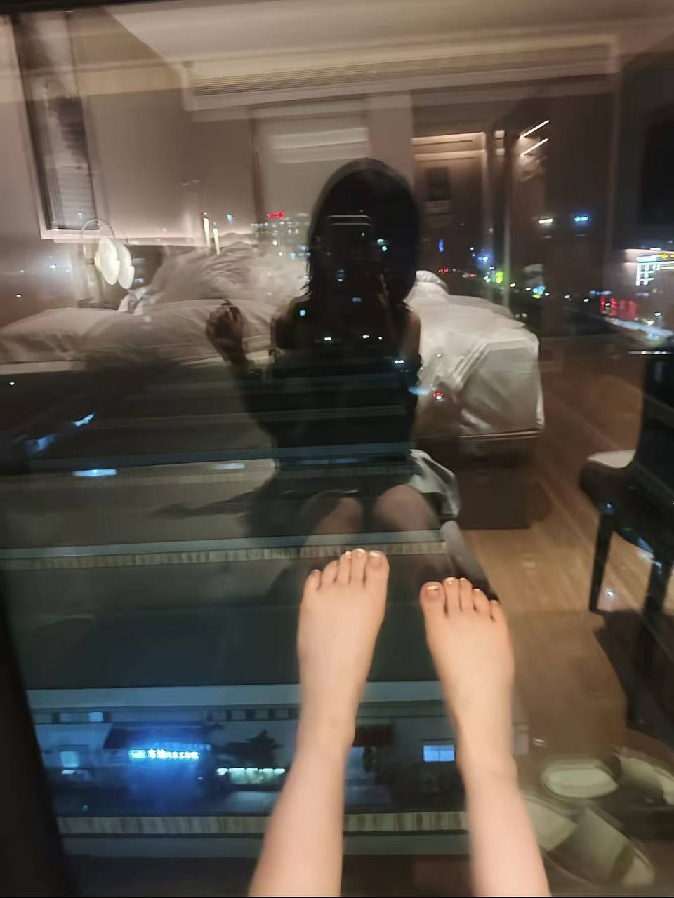 萝