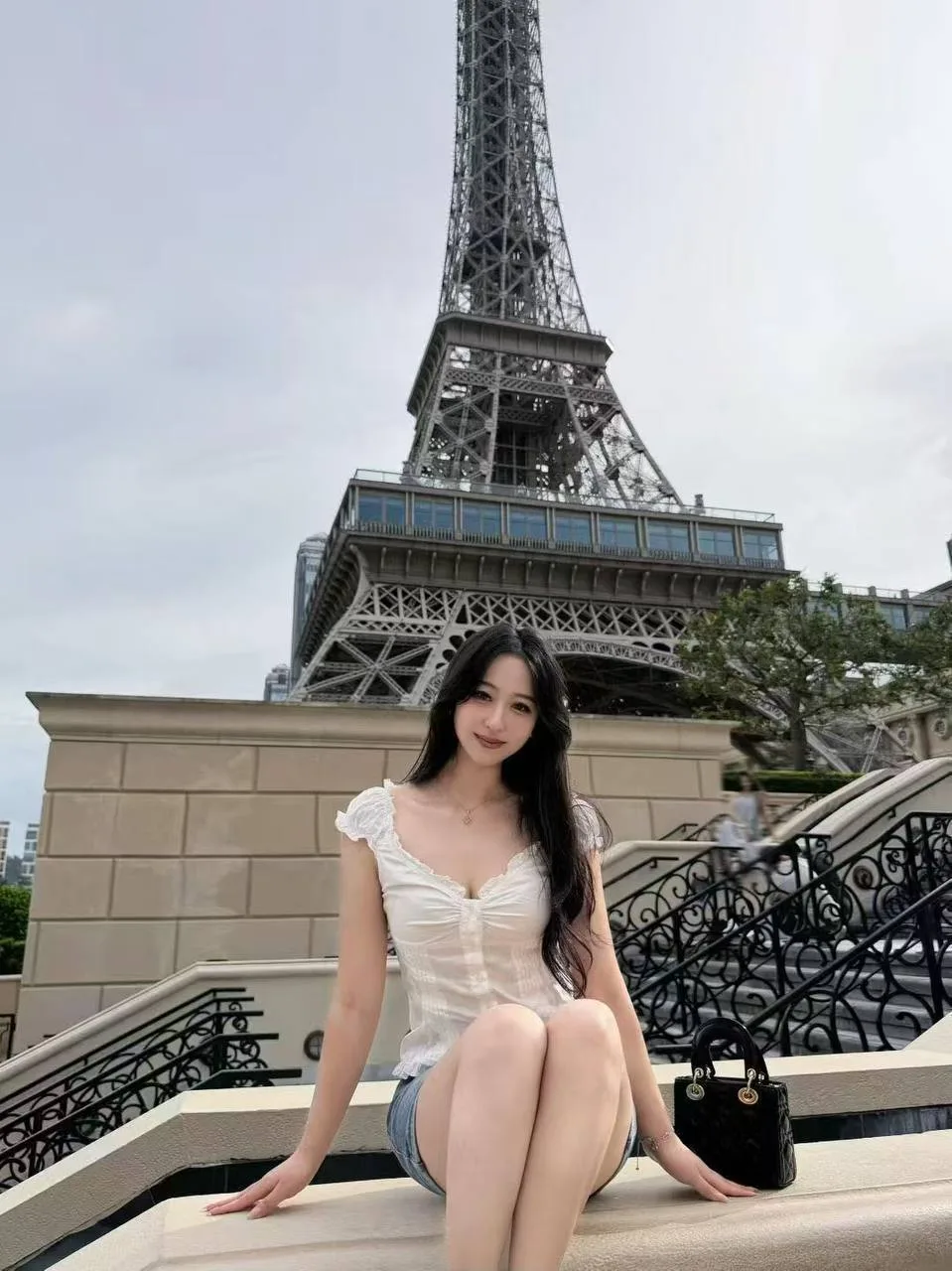 验证视频封面