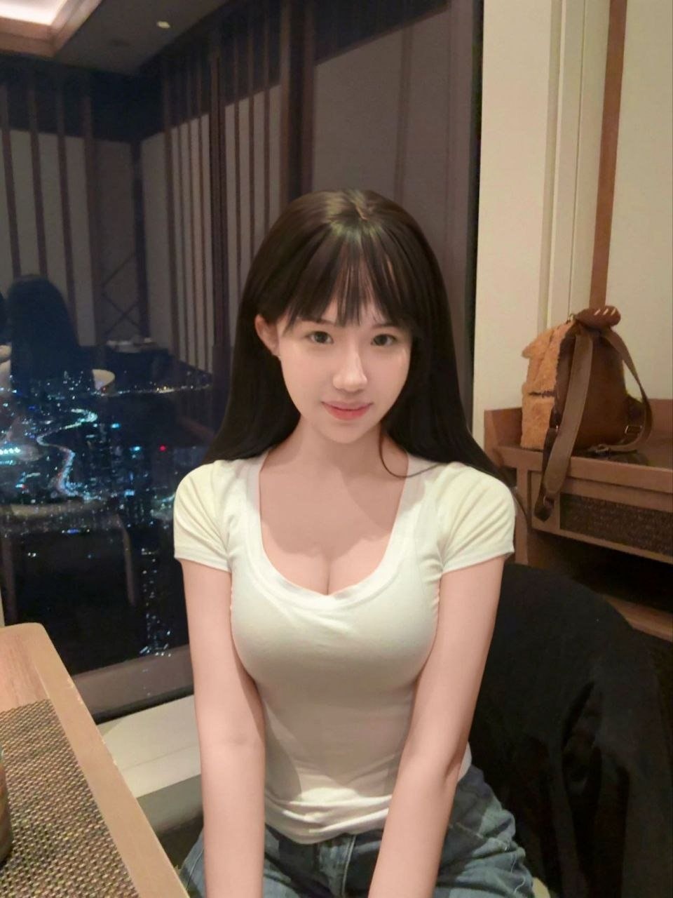 GD421 清纯 女大 童颜巨乳 大胸 健身 性格好