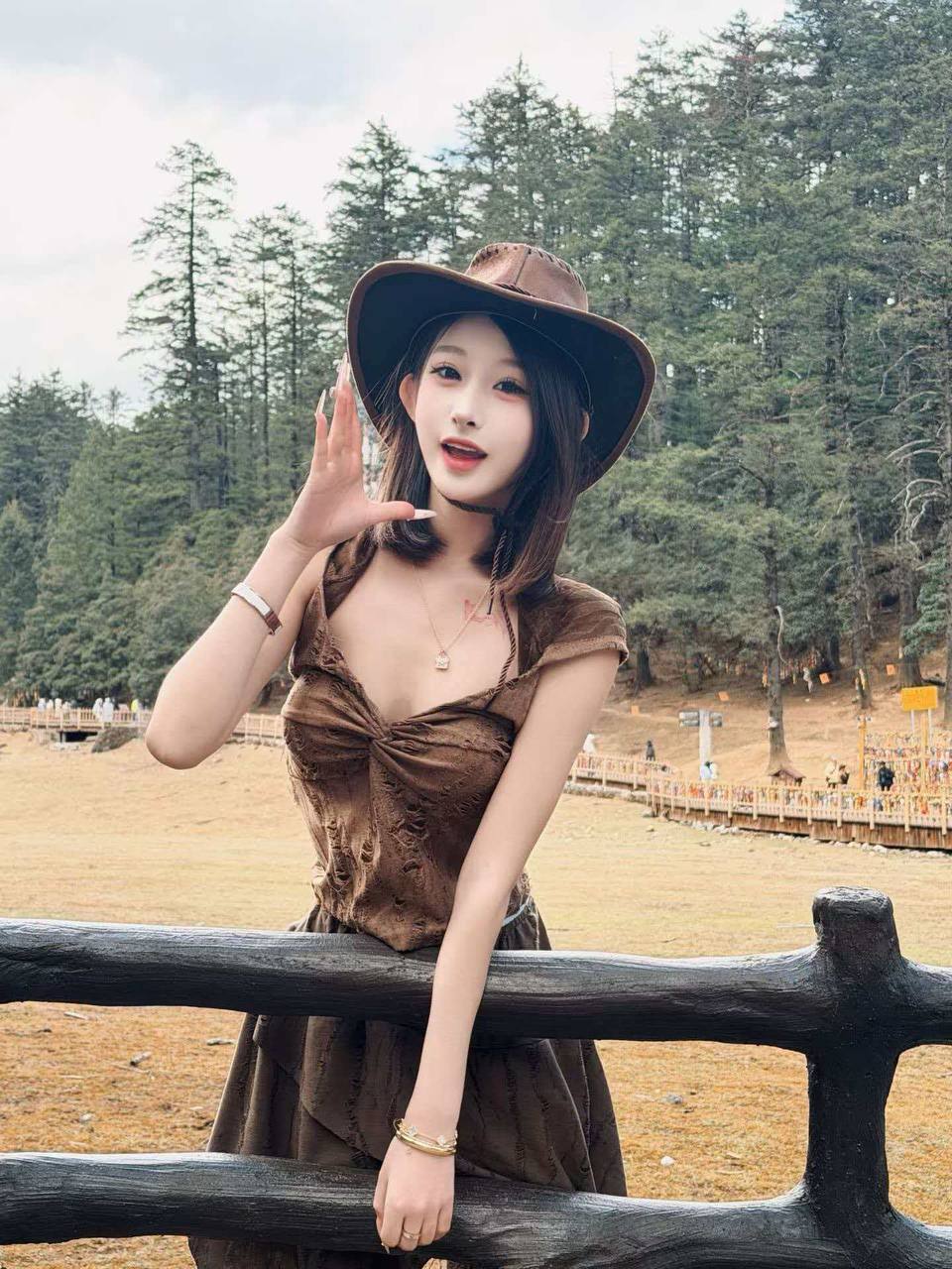 小鱼 菠萝-BL-cy3
