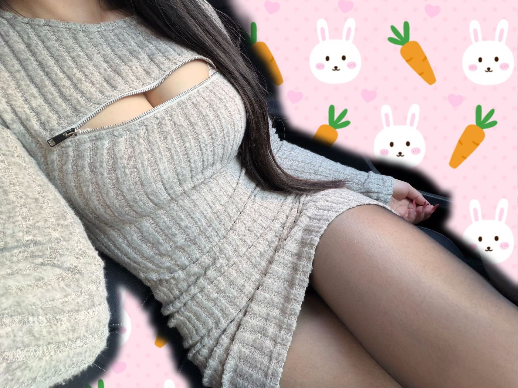 莫莫