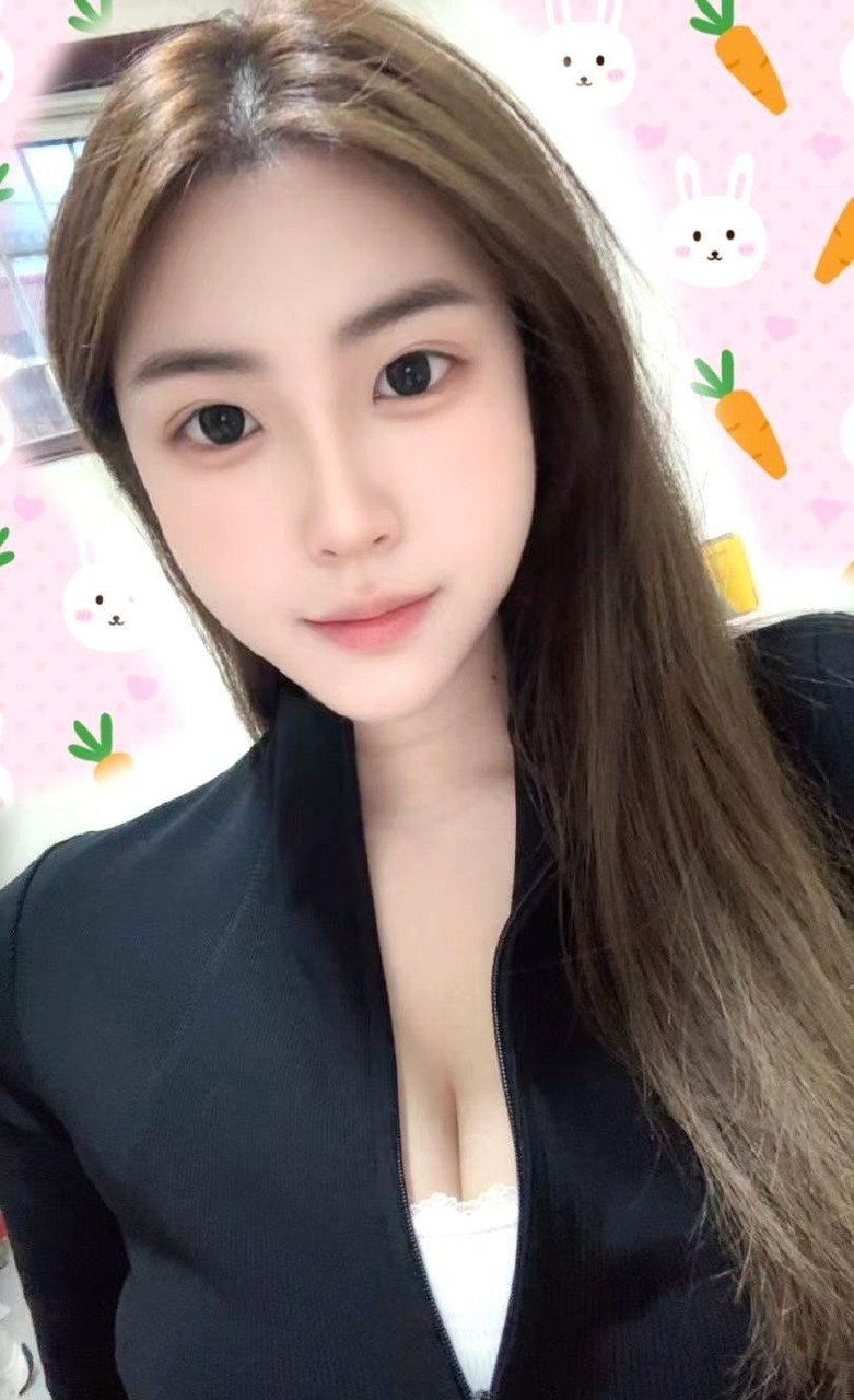 七七