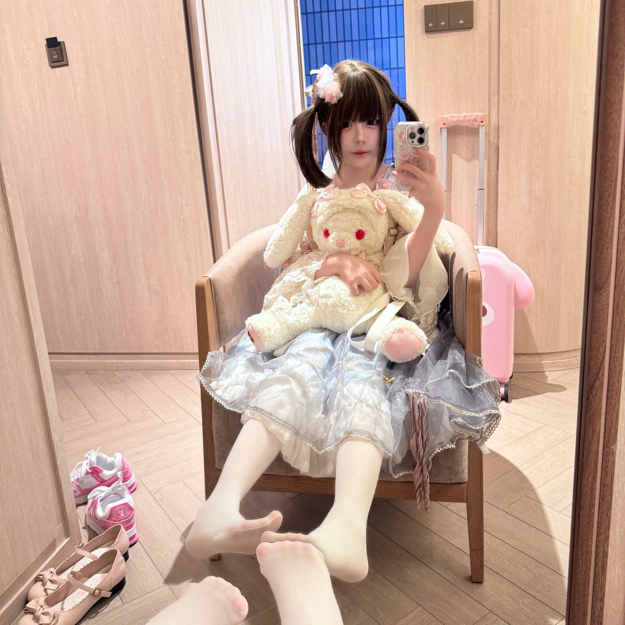 YC025