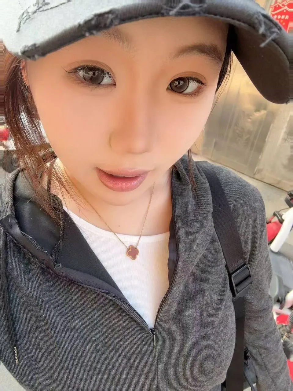 验证视频封面