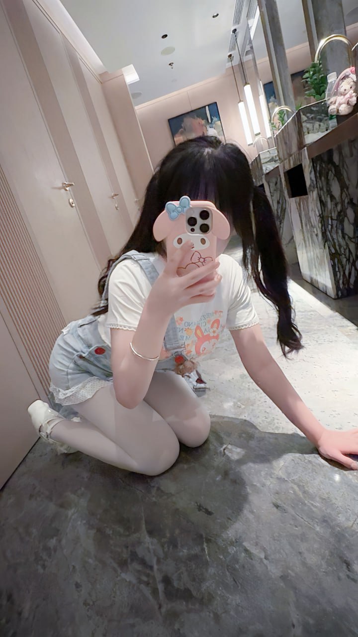 伊伊