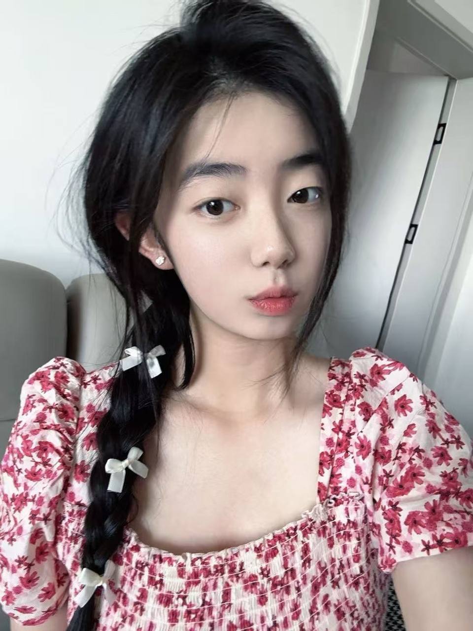 小七七