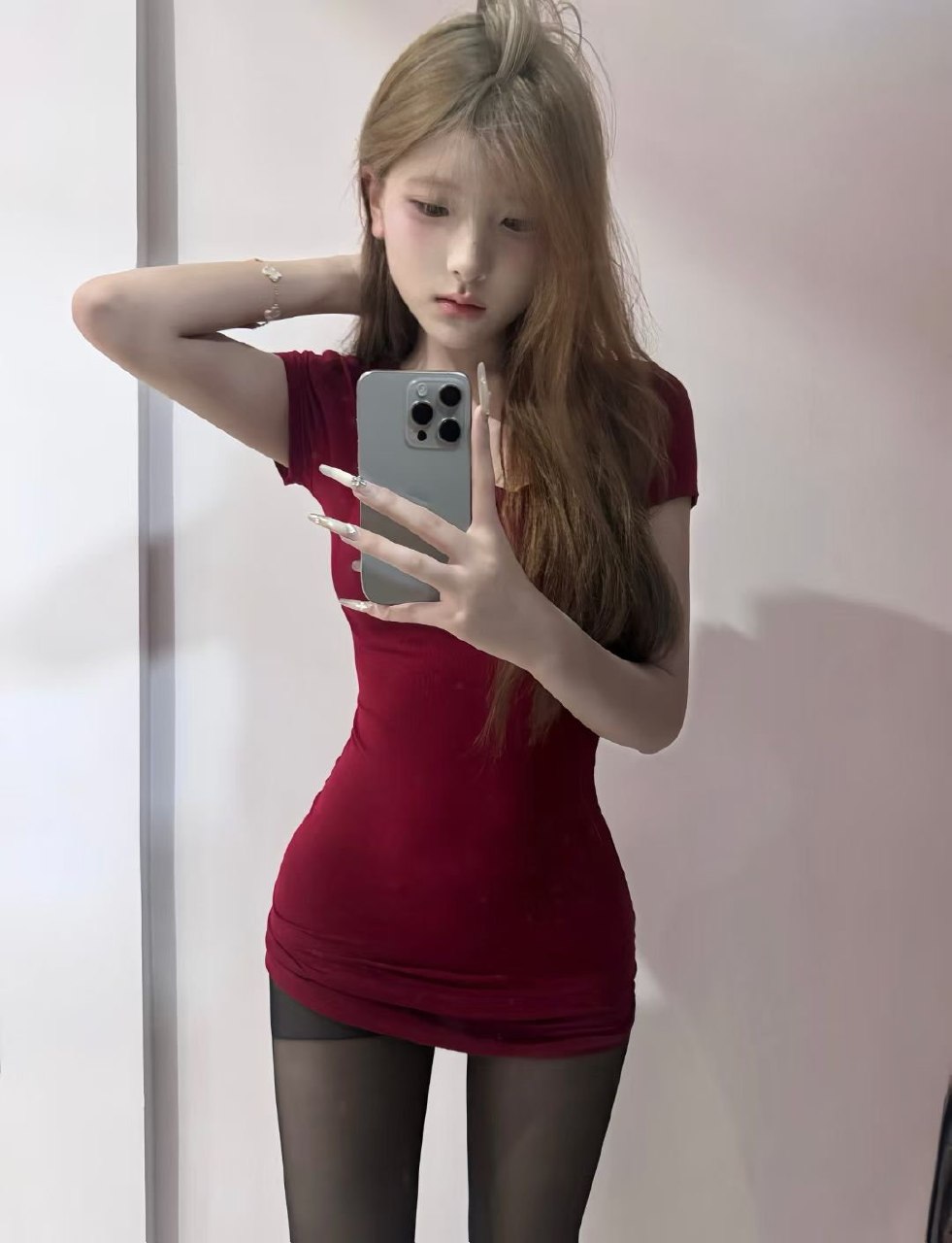 七七ee 076