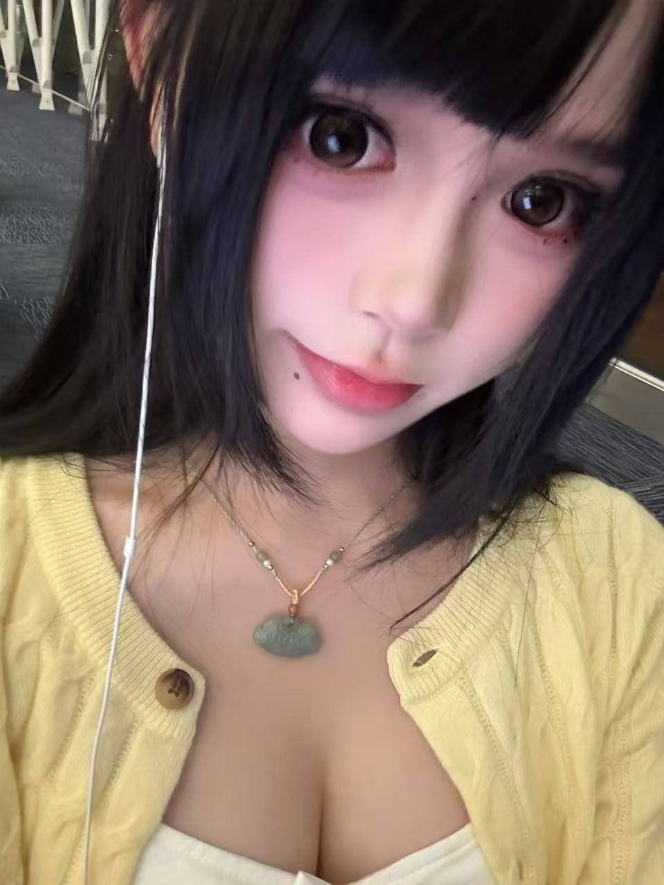 丽丽 (天然白虎三点粉)